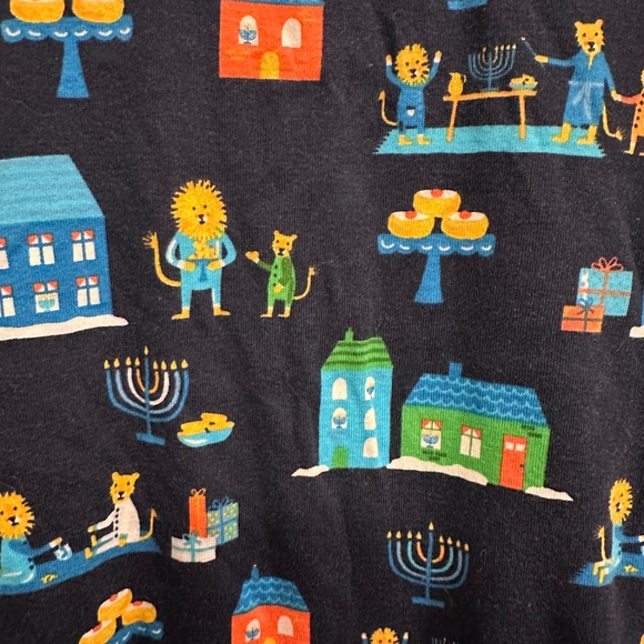 Hanukkah Lions PJ Top - Picture 2 of 3